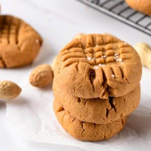 2-Ingredient Peanut Butter Cookie No Sugar