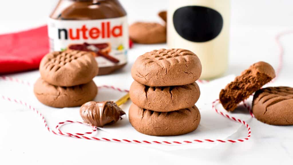 3 ingredient Nutella Cookies