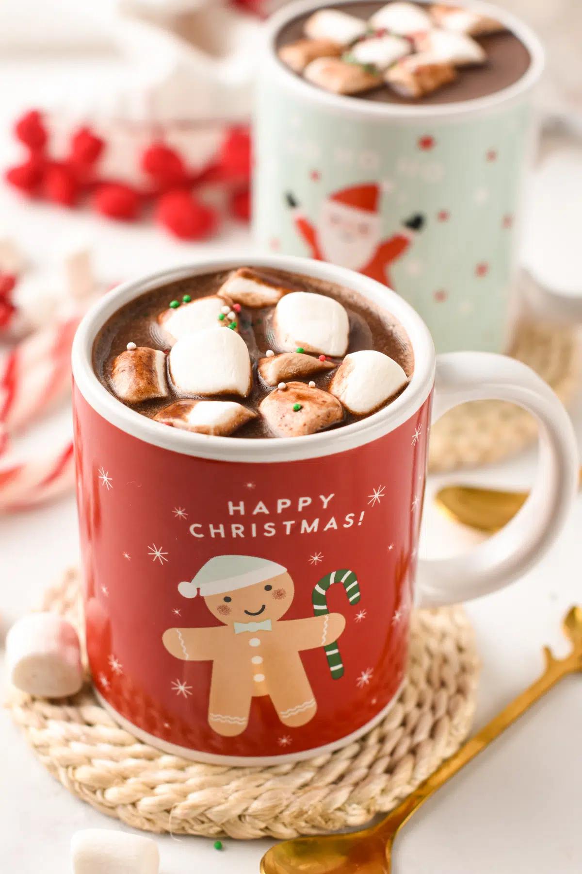 Homemade Hot Chocolate with Chocolate Chips perfect as a kid hot chocolate recipe healthy easy gluten free vegan dairy free busy little kiddies (2)