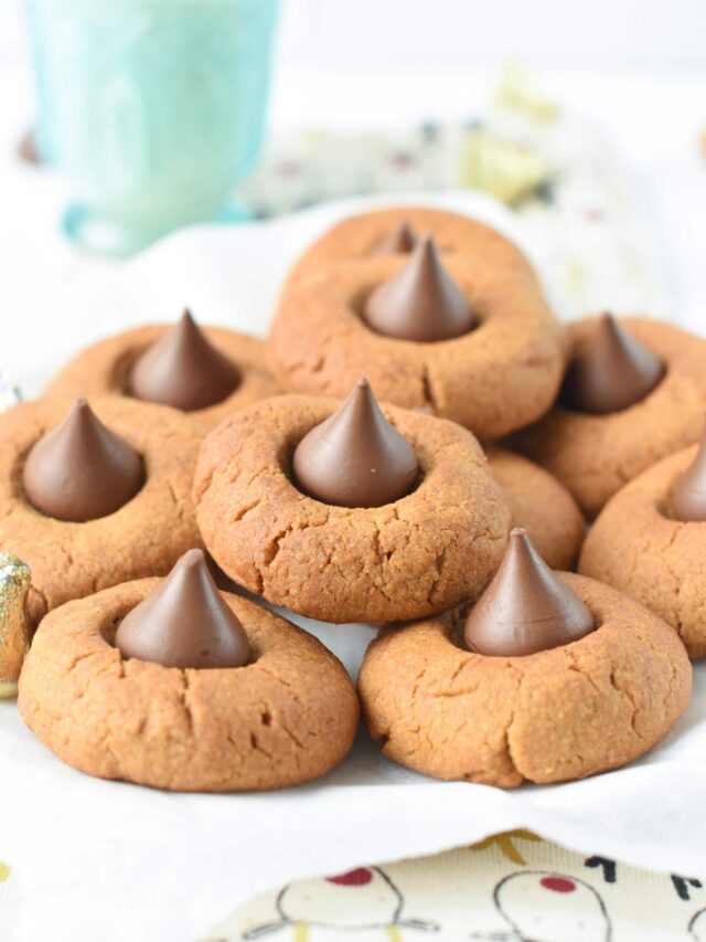 3-Ingredient Peanut Butter Blossoms (11)
